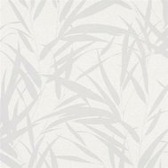 Vliesové tapety na zeď Ella 6753-10, bambusové listy stříbrné na bílé textilní struktuře, rozměr 10,05 m x 0,53 m, Novamur 82051